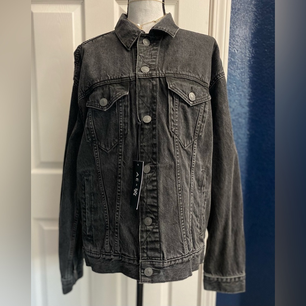 American Eagle Outfitters Black Lightweight Shirt Jacket